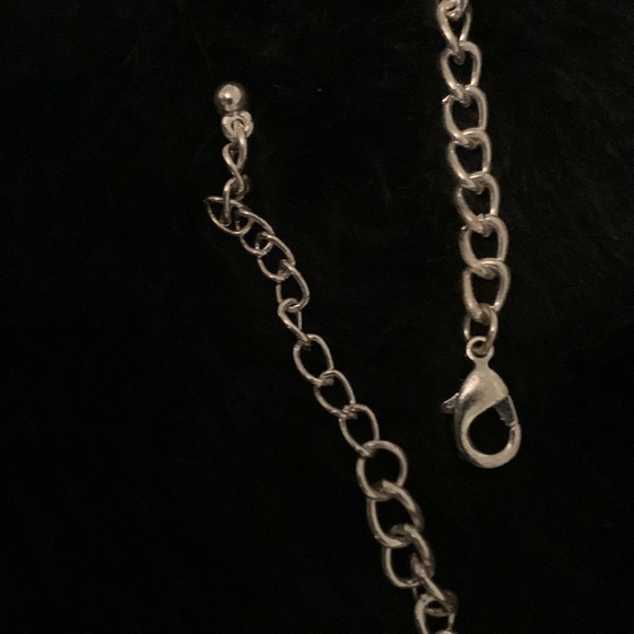 NWOT Macy’s Statement necklace - Picture 7 of 7